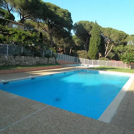 Maison Bleue Feriehus Sainte-Maxime
